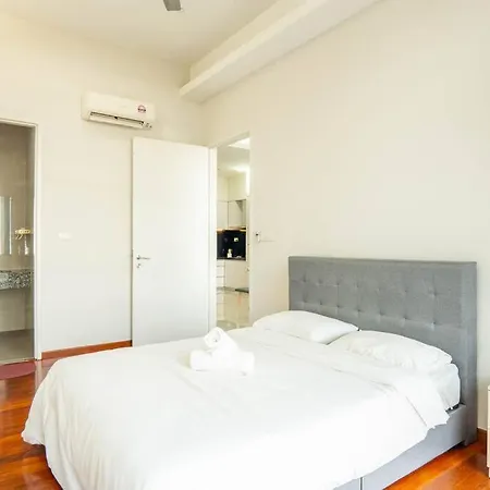 The Azure Residences Kelana Jaya By Airhost Petaling Jaya Exterior photo