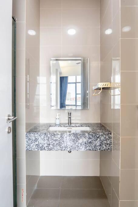 The Azure Residences Kelana Jaya By Airhost Petaling Jaya