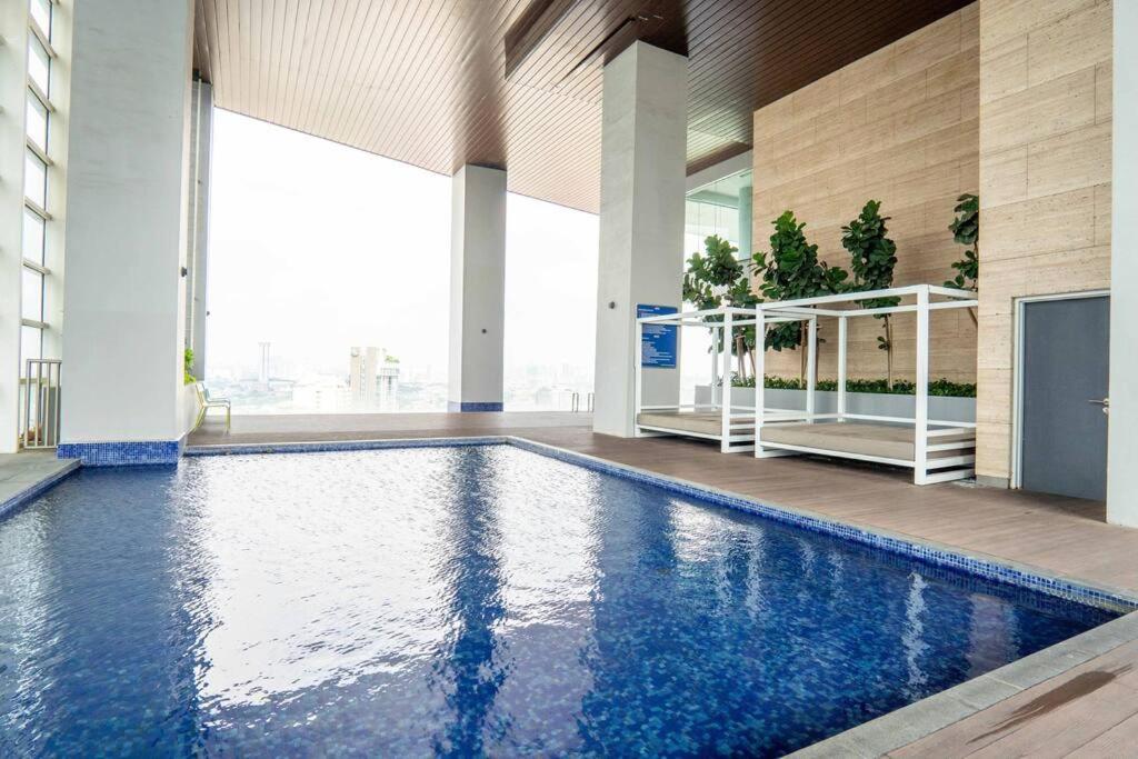The Azure Residences Kelana Jaya By Airhost Apartment
