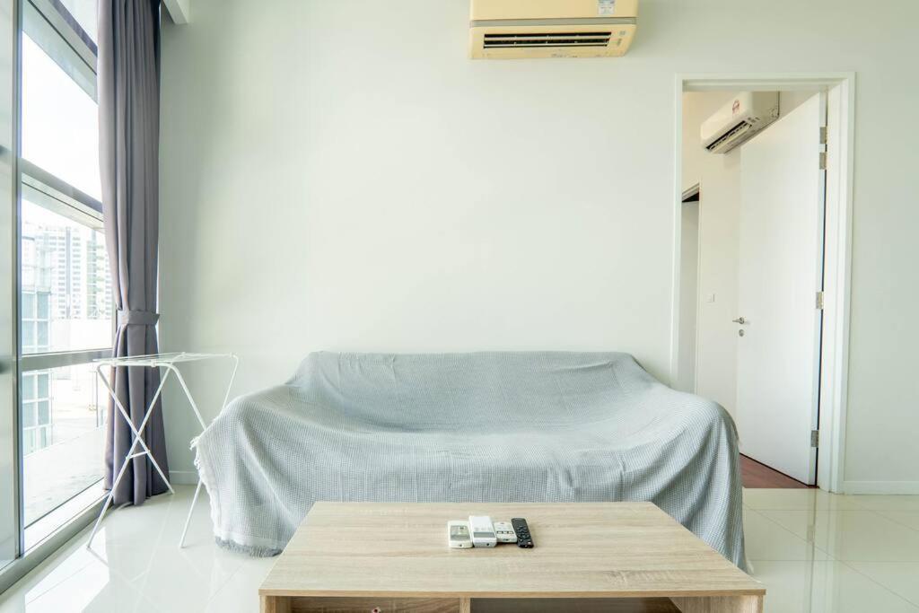 The Azure Residences Kelana Jaya By Airhost Apartment *