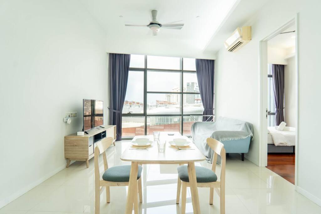 The Azure Residences Kelana Jaya By Airhost Apartment Petaling Jaya