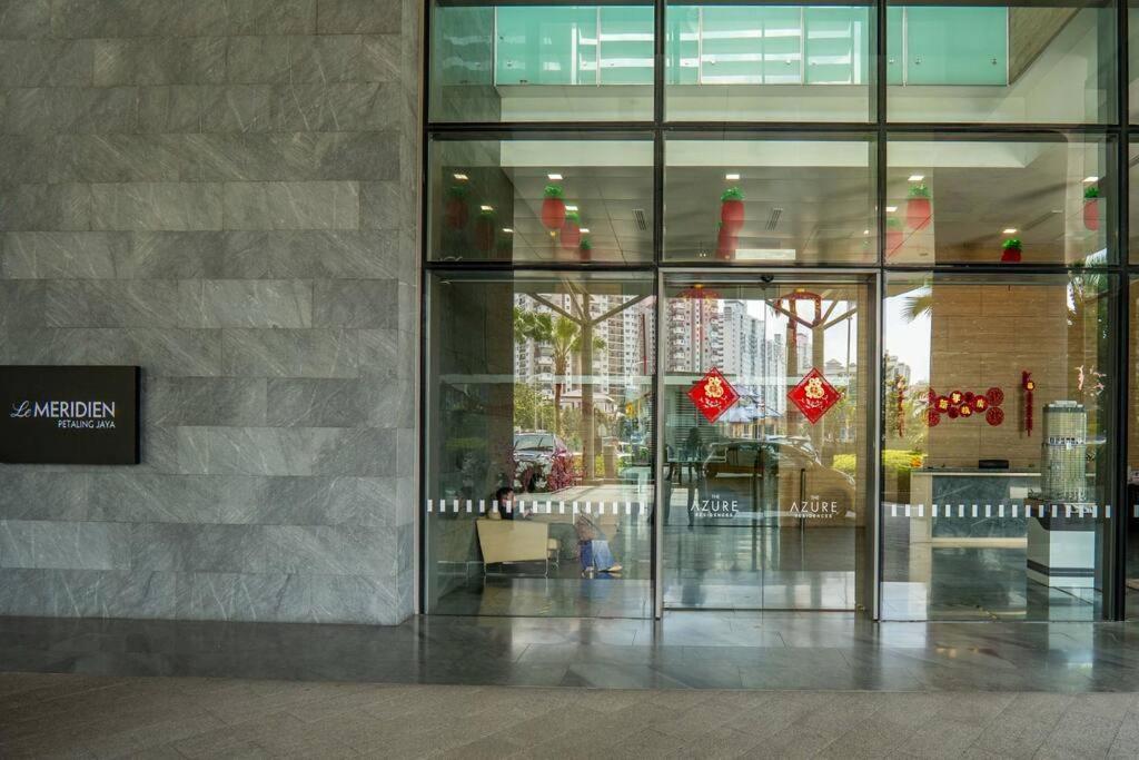 The Azure Residences Kelana Jaya By Airhost